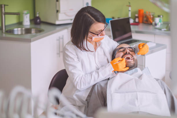 Best Emergency Dental Services for Seniors in Clarksville, TX